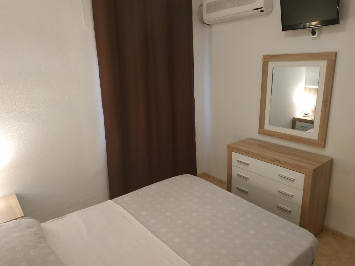 Rmm27 - Piso En Zona Tranquila De Tortosa Appartement Buitenkant foto