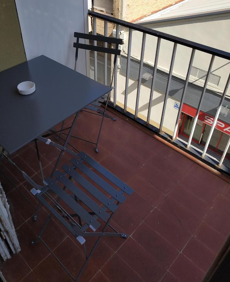 Rmm27 - Piso En Zona Tranquila De Tortosa Appartement Buitenkant foto