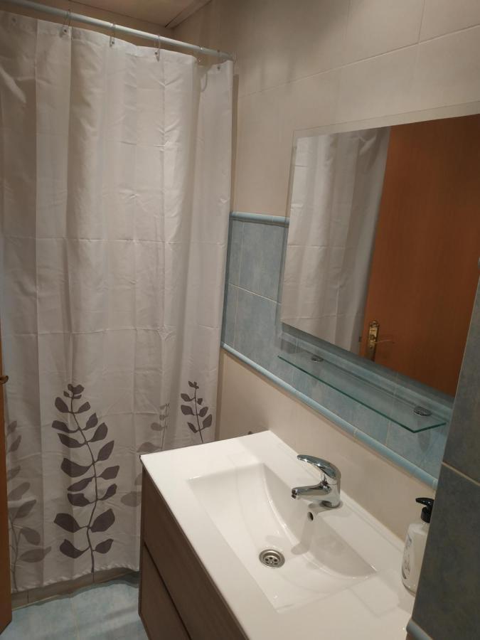 Rmm27 - Piso En Zona Tranquila De Tortosa Appartement Buitenkant foto